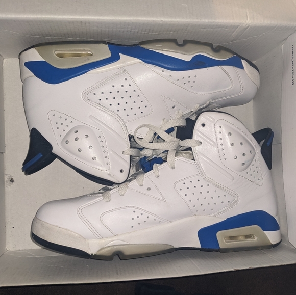 Air Jordan 6 - Picture 1 of 9
